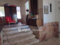 Eladó családi ház, Kispiriten 14.99 M Ft, 4 szobás