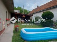Eladó családi ház, Sárisápon 39.9 M Ft, 4 szobás