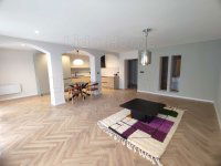 Eladó téglalakás, Hévízen 94 M Ft, 3+1 szobás