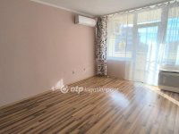 Eladó téglalakás, Szentesen 35 M Ft, 1+2 szobás