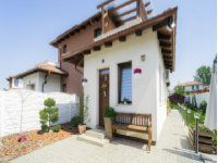 Eladó ikerház, Sződligeten 149 M Ft, 6 szobás