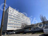 Eladó hotel, X. kerületben 4000 M Ft, 192 szobás