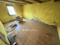 Eladó családi ház, Tiszakécskén 13.9 M Ft, 1 szobás