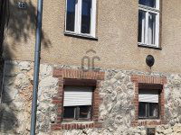 Eladó családi ház, Pécsett 75.99 M Ft, 4 szobás