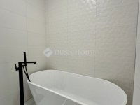 Eladó téglalakás, V. kerületben 181 M Ft, 4 szobás