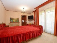 Eladó családi ház, II. kerületben 324 M Ft, 6 szobás