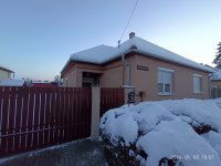 Eladó családi ház