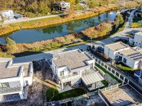 Eladó ikerház, Mogyoródon 229.5 M Ft, 4 szobás