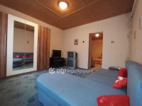 Eladó családi ház, Taron 18 M Ft, 4 szobás