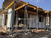 Eladó ikerház, III. kerületben 198.5 M Ft, 4 szobás