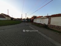 Eladó családi ház, Gyöngyösön 6.2 M Ft, 2 szobás