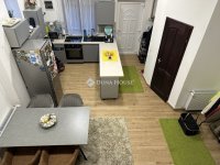 Eladó téglalakás, X. kerületben 59.99 M Ft, 3 szobás