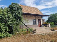 Eladó nyaraló, Komáromban 32.9 M Ft, 2 szobás