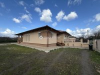 Eladó családi ház, Abában 129 M Ft, 4 szobás