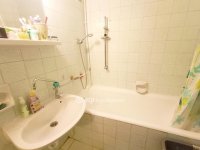 Eladó panellakás, XXII. kerületben 52 M Ft, 1+1 szobás