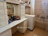 Eladó családi ház, Mohácson 81.9 M Ft, 6 szobás