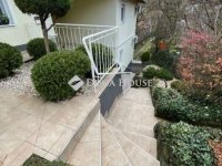 Kiadó téglalakás, albérlet, Pécsett 490 E Ft / hó, 4 szobás