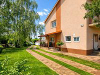 Eladó családi ház, Mikepércsen 219 M Ft, 5 szobás