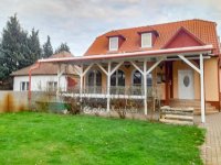 Eladó családi ház, Nyíregyházán 94 M Ft, 5 szobás
