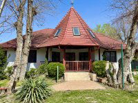 Eladó családi ház