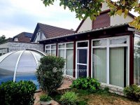 Eladó családi ház, Dunaújvárosban 88.9 M Ft, 2 szobás