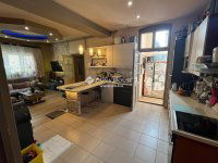 Eladó családi ház, XV. kerületben 120 M Ft, 5 szobás