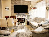 Eladó családi ház, Veszprémben 99 M Ft, 5 szobás