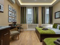 Eladó téglalakás, V. kerületben, Fehér Hajó utcában 156.9 M Ft