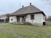 Eladó családi ház, Izsákon 22.5 M Ft, 4 szobás
