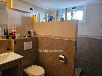 Eladó családi ház, Gyálon 157 M Ft, 9+1 szobás