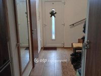 Eladó sorház, Vácon 109.2 M Ft, 1+3 szobás