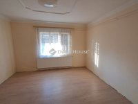 Eladó családi ház, Zalaegerszegen 99.5 M Ft, 7 szobás