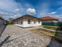 Eladó családi ház, Szigetújfalun 94.9 M Ft, 4 szobás