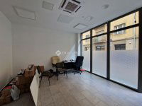 Eladó üzlethelyiség, VIII. kerületben 37.9 M Ft