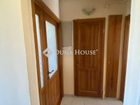 Eladó panellakás, Pécsett 42.4 M Ft, 2 szobás