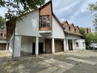 Eladó iroda, Dunaújvárosban 450 M Ft, 2 szobás