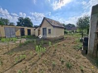 Eladó családi ház, Tápiószecsőn 32.5 M Ft, 2 szobás