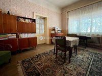 Eladó családi ház, Szekszárdon 29.9 M Ft, 4 szobás