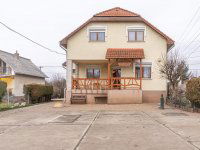 Eladó családi ház