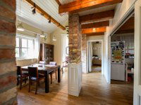 Eladó családi ház, Szentendrén 285 M Ft, 7 szobás