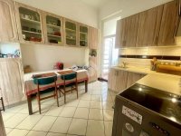 Eladó családi ház, X. kerületben 150 M Ft, 2 szobás