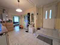 Eladó családi ház, Pécsett 126.9 M Ft, 6 szobás