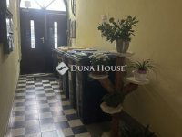Eladó téglalakás, X. kerületben 63.9 M Ft, 3 szobás