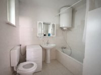 Eladó családi ház, Pilisen 42.5 M Ft, 2 szobás