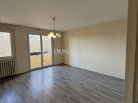 Eladó panellakás, Ajkán 40.9 M Ft, 2 szobás