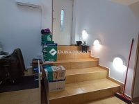 Eladó családi ház, Kecskeméten 139.9 M Ft, 7 szobás