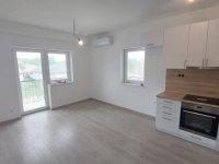 Eladó téglalakás, Besnyőn 35.9 M Ft, 2 szobás