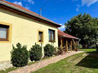 Eladó családi ház