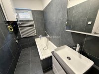 Eladó téglalakás, Pécsett 50 M Ft, 2 szobás