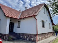 Eladó családi ház, Felsőörsön 160 M Ft, 4 szobás
